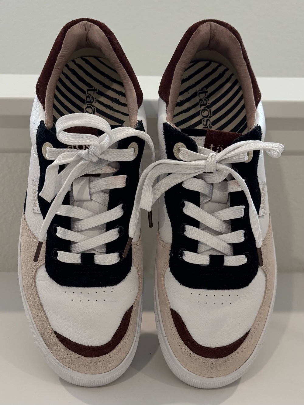 Taos 'Pop Soul' Leather & Suede Sneakers - Size 10 - Picture 2 of 10